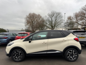 2014 Renault Captur 1.2 Tce Dynamique S Medianav Edc Euro 5 5dr in White — image 4