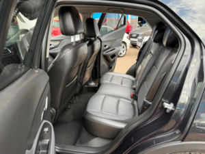 2014 Vauxhall Mokka 1.6 Se 2WD Euro 5 (s/s) 5dr in Black — image 5