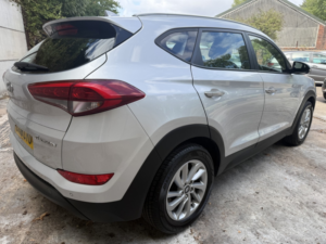 2018 Hyundai Tucson 1.7 Tucson Se Nav 1.7 D 116ps Bd +fss in Silver — image 5