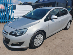 2012 Vauxhall Astra