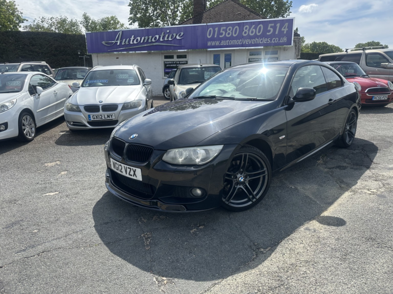2012 BMW 3 Series 2.0 320d Sport Plus Edition Coupe in Black — image 1