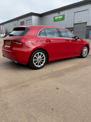 2020 Mercedes-Benz A Class 1.3 A180 Sport (executive) Hatchback 5dr Petrol Manual Euro 6 (s/s) (136 Ps) in Red — image 5
