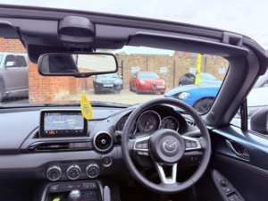 2018 Mazda Mx-5 Rf 2.0 Skyactiv-G Sport Nav in Blue — image 2