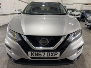 2017 Nissan Qashqai 1.5 Dci N-Connecta in Silver — image 3