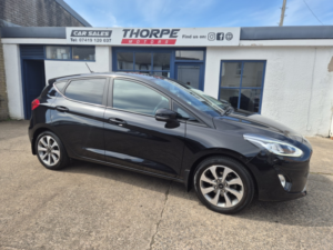 2020 Ford Fiesta 1.0 T Ecoboost Trend in Black — image 4