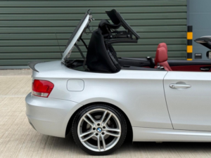 2010 BMW 1 Series 2.0 118i M Sport Euro 5 2dr in Silver — image 2