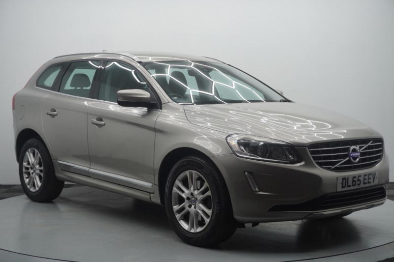 2015 Volvo Xc60 2.0 D4 Se Lux Nav Auto Euro 6 (s/s) 5dr in Grey — image 1