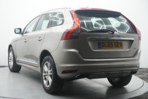 2015 Volvo Xc60 2.0 D4 Se Lux Nav Auto Euro 6 (s/s) 5dr in Grey — image 3