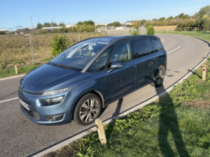 2014 Citroen Grand C4 Picasso 1.6 E-Hdi Airdream Exclusive+ in Blue — image 5
