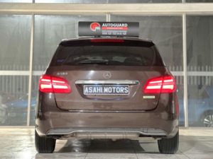 2015 Mercedes-Benz B Class 1.6 B180 Sport 7g-Dct Euro 6 (s/s) 5dr in Brown — image 4