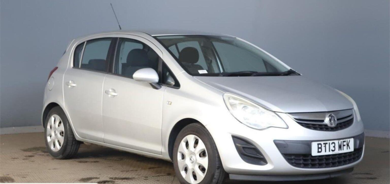 2013 Vauxhall Corsa 1.2 16v Exclusiv Easytronic Euro 5 5dr (a/c) in Silver — image 1