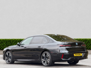 2024 BMW 7 Series 3.0 750e 22.1kwh M Sport Saloon 4dr Petrol Plug-In Hybrid Auto Xdrive Euro 6 (s/s) (489 Ps) in Black — image 5