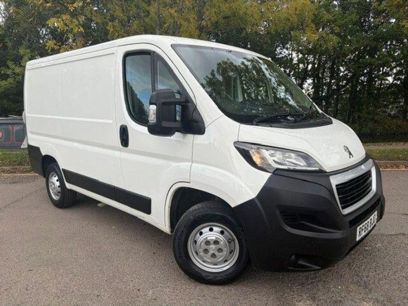 2019 Peugeot Boxer 2.0 Bluehdi 333 Professional L1 H1 Euro 6 5dr in White — image 1