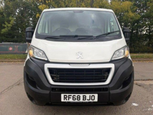 2019 Peugeot Boxer 2.0 Bluehdi 333 Professional L1 H1 Euro 6 5dr in White — image 2