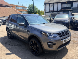 2017 Land Rover Discovery Sport Td4 Hse Black in Grey — image 5