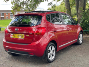 2013 Kia Venga 1.6 Crdi Ecodynamics 3 Euro 5 (s/s) 5dr (sat Nav) in Red — image 6