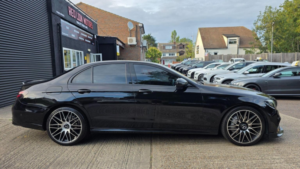 2017 Mercedes-Benz E Class 2.0 E220d Amg Line G-Tronic+ Euro 6 (s/s) 4dr in Black — image 5
