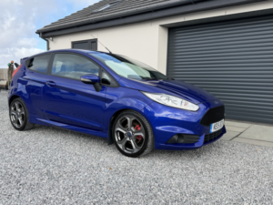 2015 Ford Fiesta 1.6 T Ecoboost St-3 in Blue — image 6