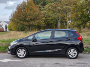 2017 Honda Jazz 1.3 I-Vtec Se Navi Hatchback 5dr Petrol CVT Euro 6 (s/s) (102 Ps) in Black — image 4