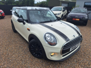 2016 MINI Hatch