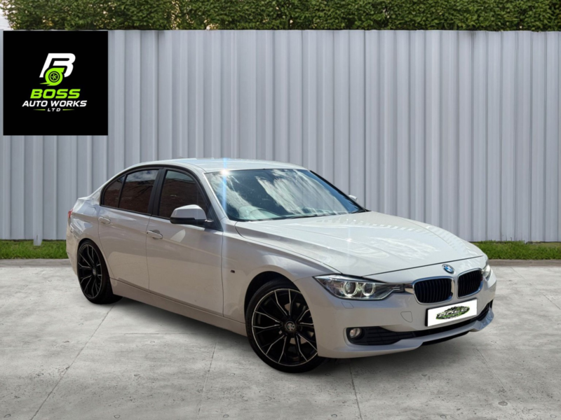 2012 BMW 3 Series 2.0 320d Efficient Dynamics in White — image 1