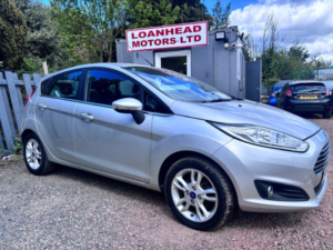 2016 Ford Fiesta 1.3 Zetec in Silver — image 2