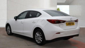 2019 Mazda Mazda3 2.0 Skyactiv-G Se-L Nav Fastback Euro 6 (s/s) 4dr in White — image 3