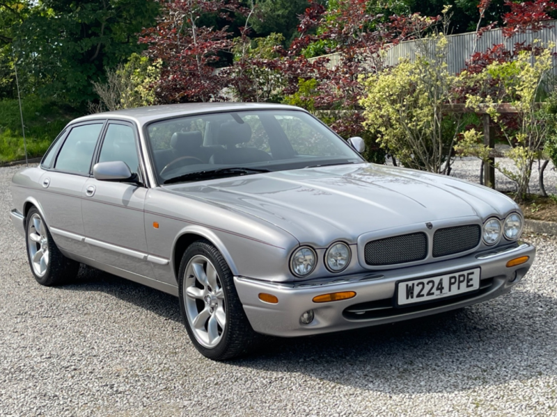 2000 Jaguar Xj Xjr Supercharged in Silver — image 1