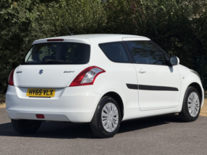 2015 Suzuki Swift 1.2 Sz2 in White — image 4