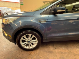 2018 Ford Kuga 1.5 Tdci Titanium Euro 6 (s/s) 5dr in Blue — image 5