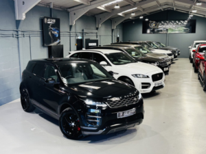 2019 Land Rover Range Rover Evoque 2.0 D180 R-Dynamic S in Black — image 3