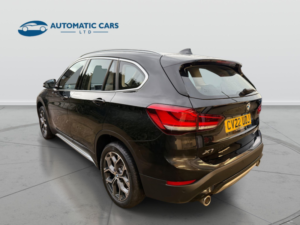 2022 BMW X1 Xdrive20i Xline in Black — image 4