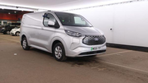 2025 Ford E-Transit Custom