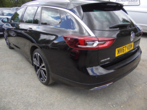 2017 Vauxhall Insignia 2.0 Turbo D Blueinjection Sri Vx Line Nav Sports Tourer Euro 6 (s/s) 5dr in Black — image 5
