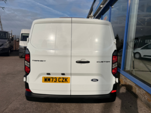 2023 Ford Transit Custom 2.0 320 Ecoblue Leader Panel Van 5dr Diesel Manual L2 H1 Euro 6 136 Ps in White — image 6
