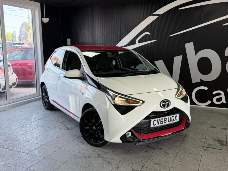 2018 Toyota Aygo 1.0 Vvt-I X-Press Euro 6 5dr in White — image 1