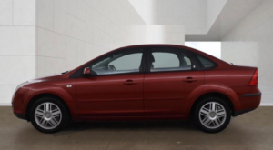 2006 Ford Focus 2.0 Ghia 4dr in Red — image 3