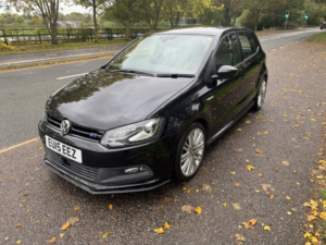 2015 Volkswagen Polo in Black — image 2