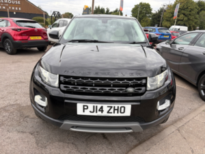 2014 Land Rover Range Rover Evoque 2.2 Sd4 Prestige SUV 5dr Diesel Auto 4WD Euro 5 (s/s) (190 Ps) in Black — image 5
