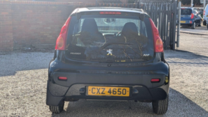 2009 Peugeot 107 1.0 12v Verve Hatchback 3dr Petrol Manual Euro 4 (68 Ps) in Black — image 6