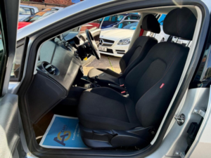 2014 SEAT Ibiza 1.4 Tsi Act Fr Edition Euro 5 (s/s) 5dr in Silver — image 4