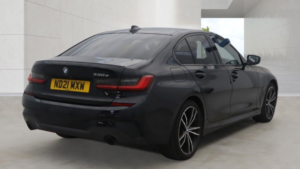 2021 BMW 3 Series 2.0 330e 12kwh M Sport Saloon 4dr Petrol Plug-In Hybrid Auto Euro 6 (s/s) (292 Ps) in Black — image 4