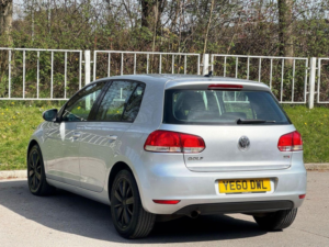 2010 Volkswagen Golf 1.6 Tdi Match DSG Euro 5 5dr in Silver — image 6
