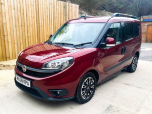 2018 Fiat Doblo Passenger Up Front 4 SEAT Wheelchair Accessible Disabled Access Vehicle Wav in Red — image 5