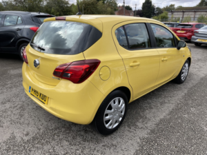 2015 Vauxhall Corsa 1.3 Cdti Ecoflex Design in Yellow — image 2
