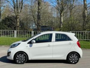 2013 Kia Picanto 1.0 1 Euro 5 5dr in White — image 6
