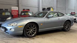 2005 Jaguar Xk8