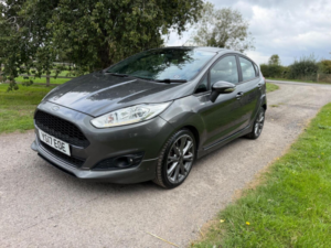 2017 Ford Fiesta 1.0t Ecoboost St-Line Euro 6 (s/s) 5dr in Grey — image 5