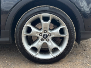 2015 Ford Kuga 2.0 Tdci Titanium in Black — image 5