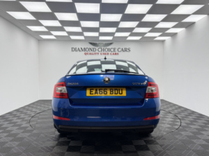 2016 Skoda Octavia 1.4 Tsi Se Sport in Blue — image 5